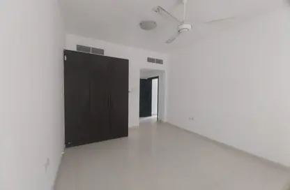 Apartment - 2 Bedrooms - 3 Bathrooms for rent in Al Rashidiya Towers - Al Rashidiya - Ajman Downtown - Ajman