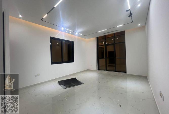 69890829 - Property Image 3