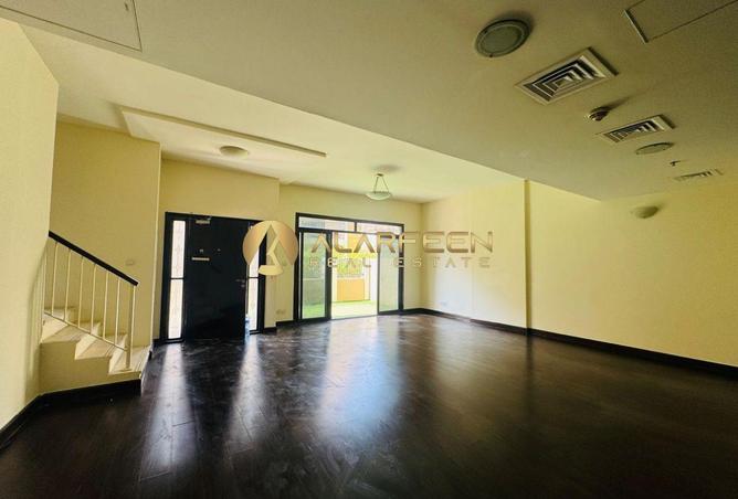 65566116 - Property Image 2