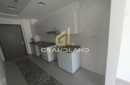 Apartment - Studio - 1 Bathroom for rent in W20 Building - International City Phase 2 - Al Warsan 4 - Al Warsan - Dubai