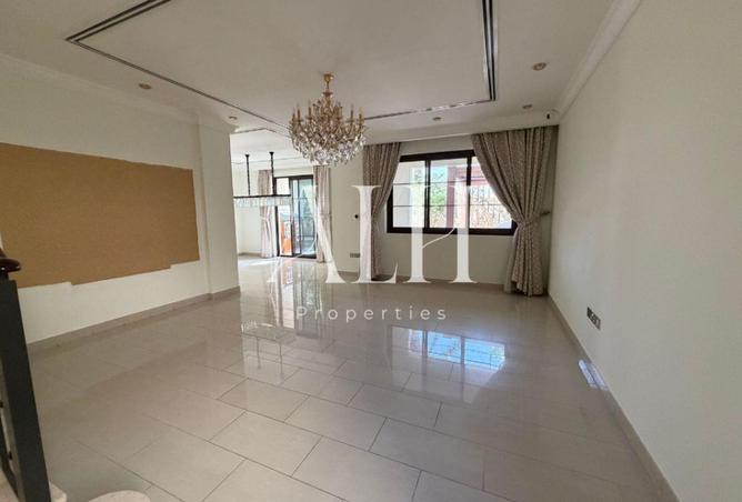 74246055 - صورة العقار 2