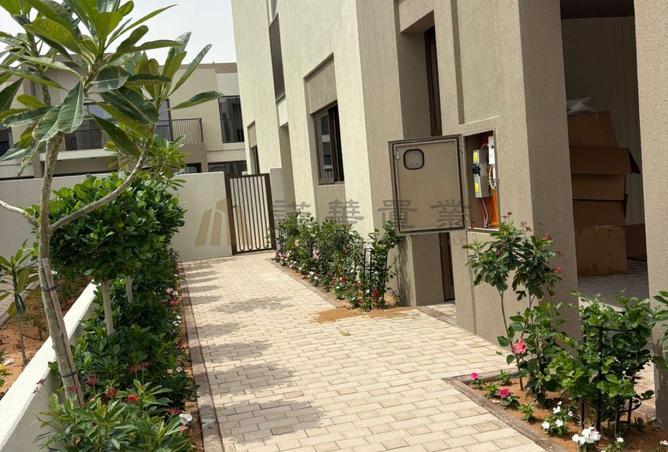 71090958 - صورة العقار 2