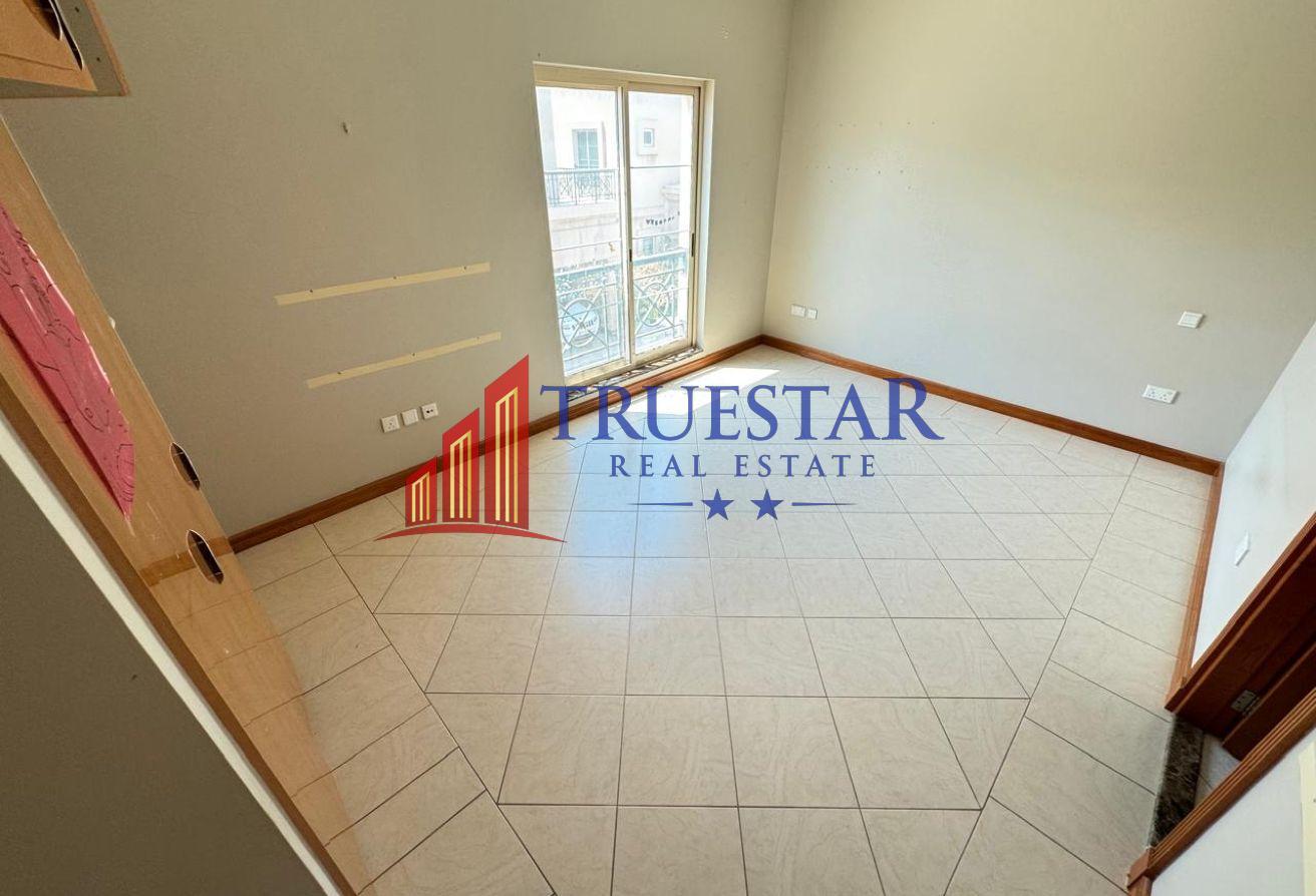 NEAR CANAL|4BR+MAIDS PRIVATE GARDEN |INDEPENDENT photo 5