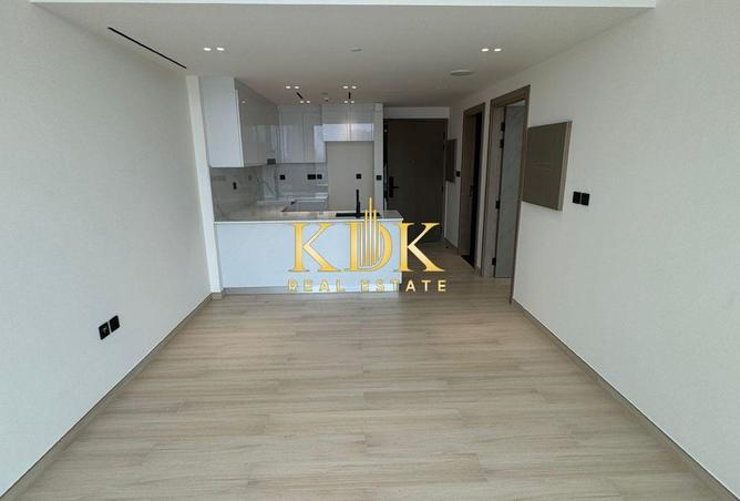 53165085 - صورة العقار 2