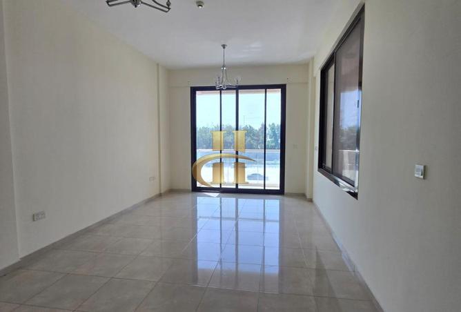 101724408 - Property Image 3