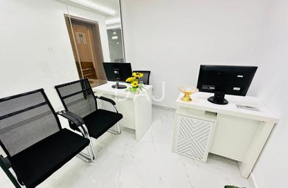 Office Space - Studio - 1 Bathroom for rent in Reem Residency - Al Karama - Dubai