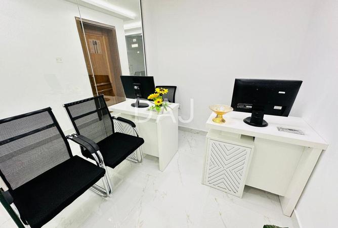 92702680 - Property Image 3