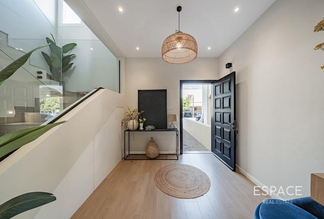 104122042 - Property Image 3