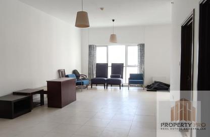 Apartment - 2 - 3 for rent in Cascades Tower - Dubai Marina - Dubai Apartment - 2 - 3 for rent in Cascades Tower - Dubai Marina - Dubai