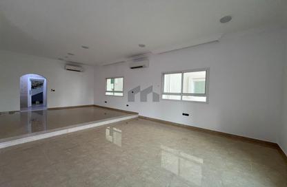 Villa - 6 Bedrooms - 7+ Bathrooms for rent in Shakhbout City - Abu Dhabi