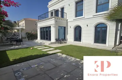 Villa - 4 Bedrooms - 5 Bathrooms for rent in Jumeirah Park - Dubai