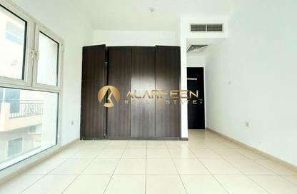 Villa - 3 - 5 for rent in La Residencia Del Sol - District 10 - Jumeirah Village Circle - Dubai