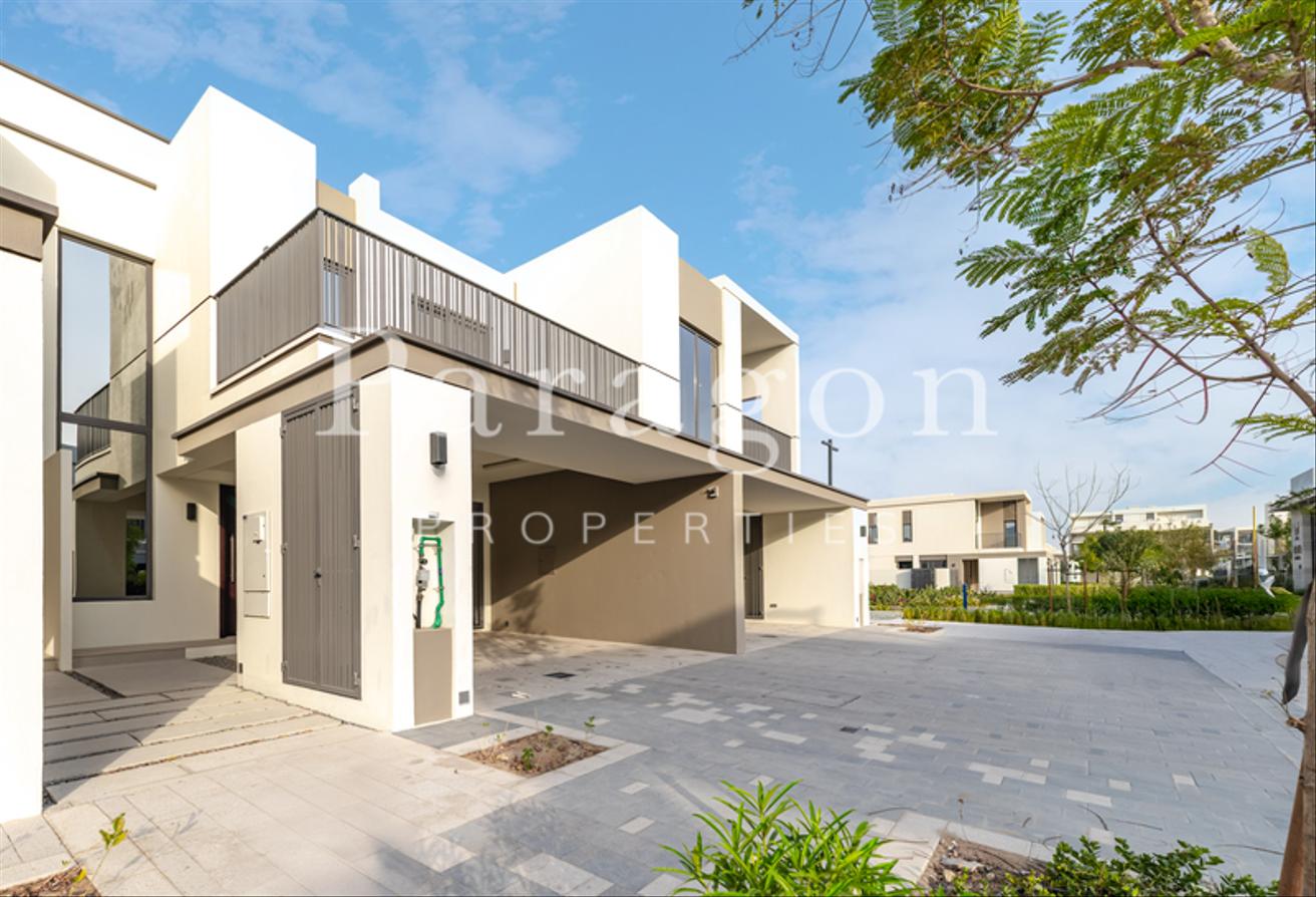 Opposite RGS | 3 Bed TH | Like Brand New photo 15