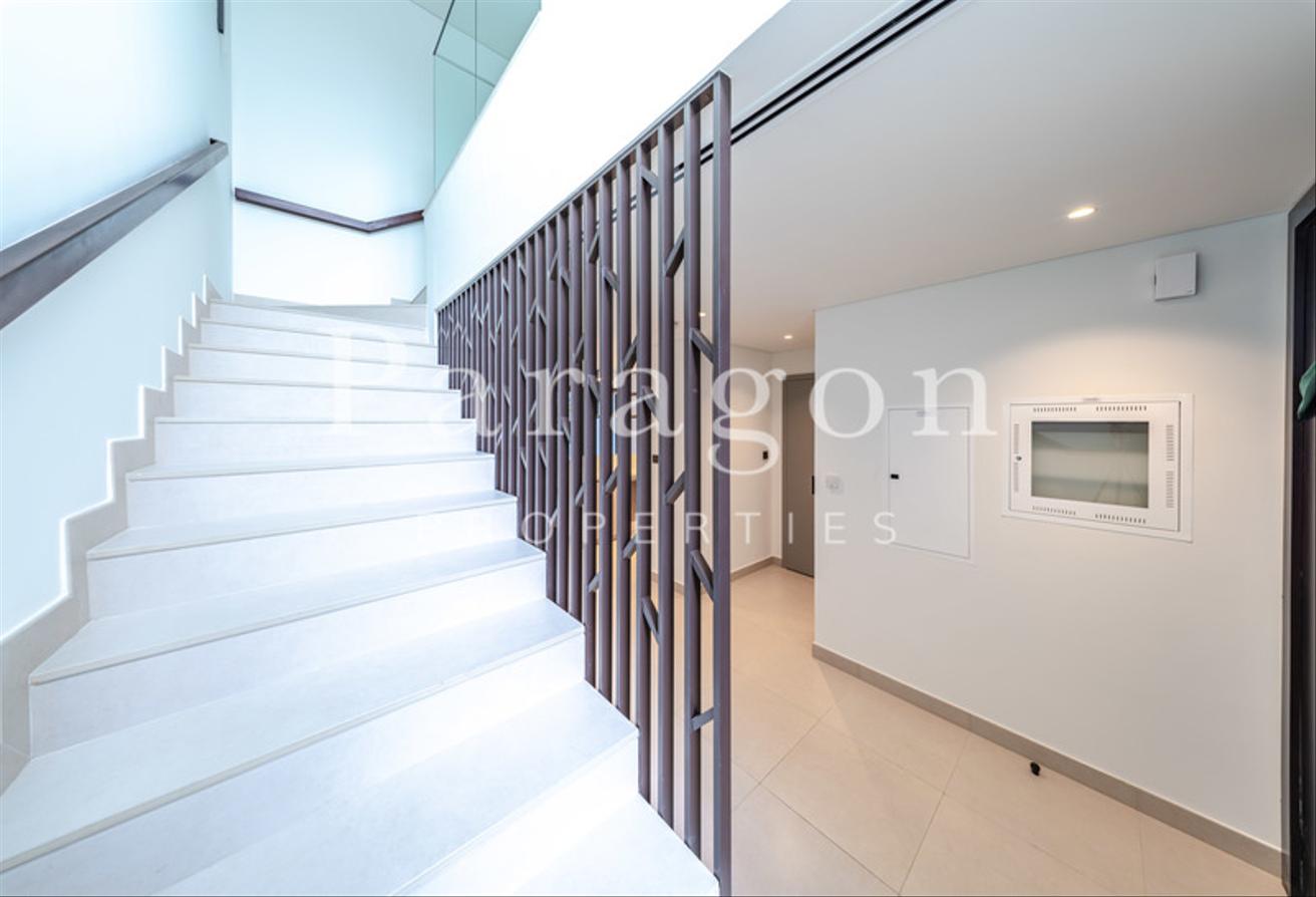 Opposite RGS | 3 Bed TH | Like Brand New photo 21