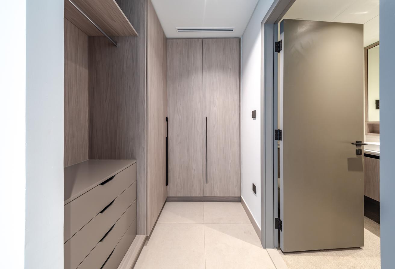 Opposite RGS | 3 Bed TH | Like Brand New photo 11