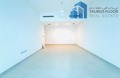 Apartment - 3 Bedrooms - 2 Bathrooms for rent in Wasl Green Park - Ras Al Khor Industrial - Ras Al Khor - Dubai