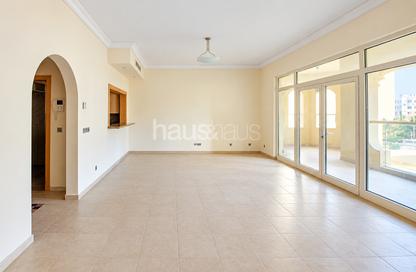 Apartment - 2 - 3 for rent in Al Sarrood - Shoreline Apartments - Palm Jumeirah - Dubai