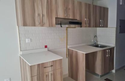 Apartment - Studio - 1 Bathroom for rent in Hera Tower - Dubai Sports City - Dubai