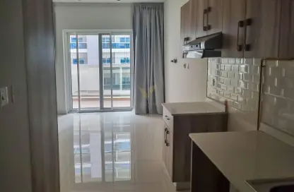 شقة - 1 حمام للايجار في برج هيرا - مدينة دبي الرياضية - دبي