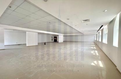 Office Space - Studio - 1 for rent in Muwaileh 3 Building - Muwaileh - Sharjah