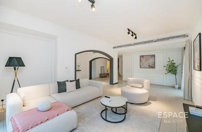 Villa - 5 Bedrooms - 4 Bathrooms for rent in Meadows 5 - Meadows - Dubai Villa - 5 Bedrooms - 4 Bathrooms for rent in Meadows 5 - Meadows - Dubai