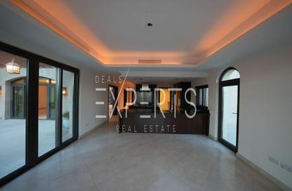 Villa - 4 - 6 for sale in St. Regis - Saadiyat Beach - Saadiyat Island - Abu Dhabi Villa - 4 - 6 for sale in St. Regis - Saadiyat Beach - Saadiyat Island - Abu Dhabi