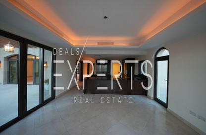 Villa - 4 - 6 for sale in St. Regis - Saadiyat Beach - Saadiyat Island - Abu Dhabi Villa - 4 - 6 for sale in St. Regis - Saadiyat Beach - Saadiyat Island - Abu Dhabi