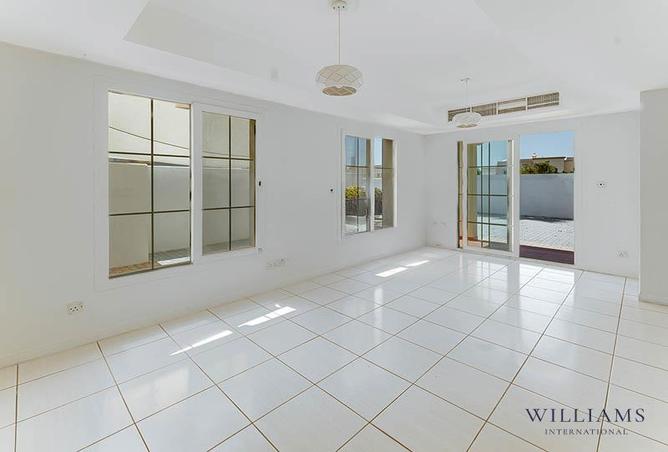 76575641 - Property Image 2