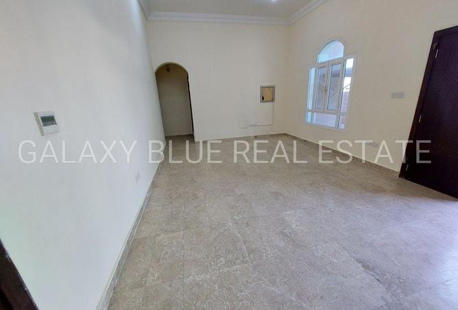 125185011 - Property Image 3
