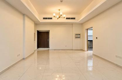 Apartment - 1 - 1 for rent in Iliyaa Tower 4 - Jumeirah Garden City - Al Satwa - Dubai