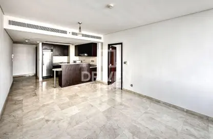 Apartment - 1 Bedroom - 2 Bathrooms for rent in Sky Gardens - DIFC - Dubai