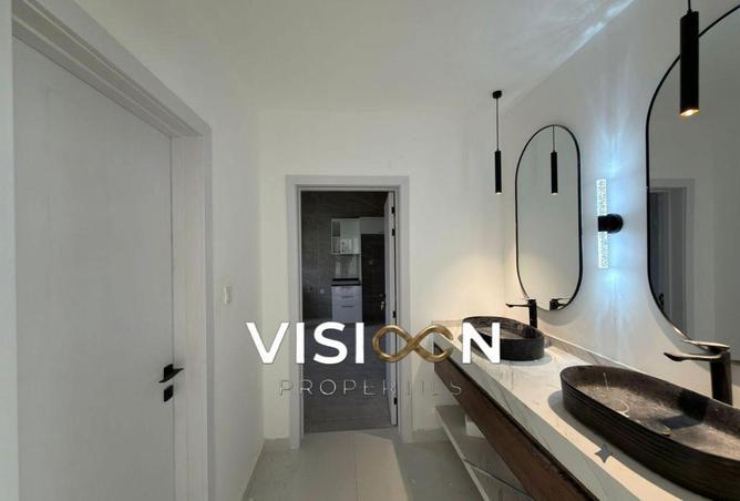 126105003 - Property Image 3