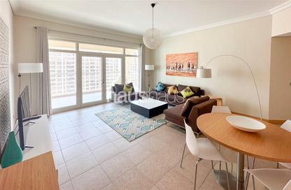 Apartment - 2 Bedrooms - 3 Bathrooms for rent in Al Das - Shoreline Apartments - Palm Jumeirah - Dubai