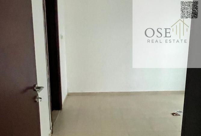 77389983 - Property Image 3