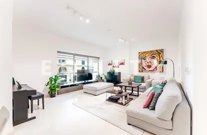 Apartment - 3 Bedrooms - 4 Bathrooms for sale in Shams 1 - Shams - Jumeirah Beach Residence - Dubai