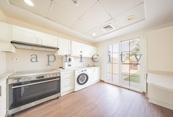 Cheapest on the Market | Upgraded | Vacant Now — photo 3