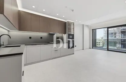 Apartment - 1 Bedroom - 2 Bathrooms for rent in Jasmine House - Jumeirah Garden City - Al Satwa - Dubai