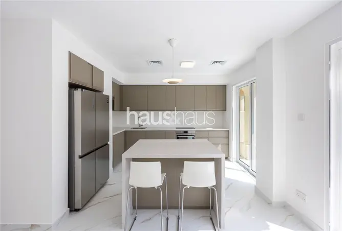 16250314 - Property Image 2