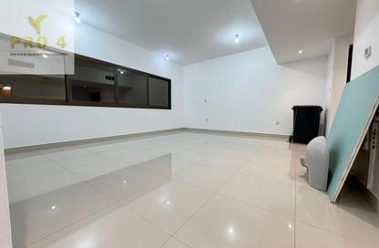 Apartment - 3 - 3 for rent in Al Muroor Building - Sultan Bin Zayed the First Street - Muroor Area - Abu Dhabi