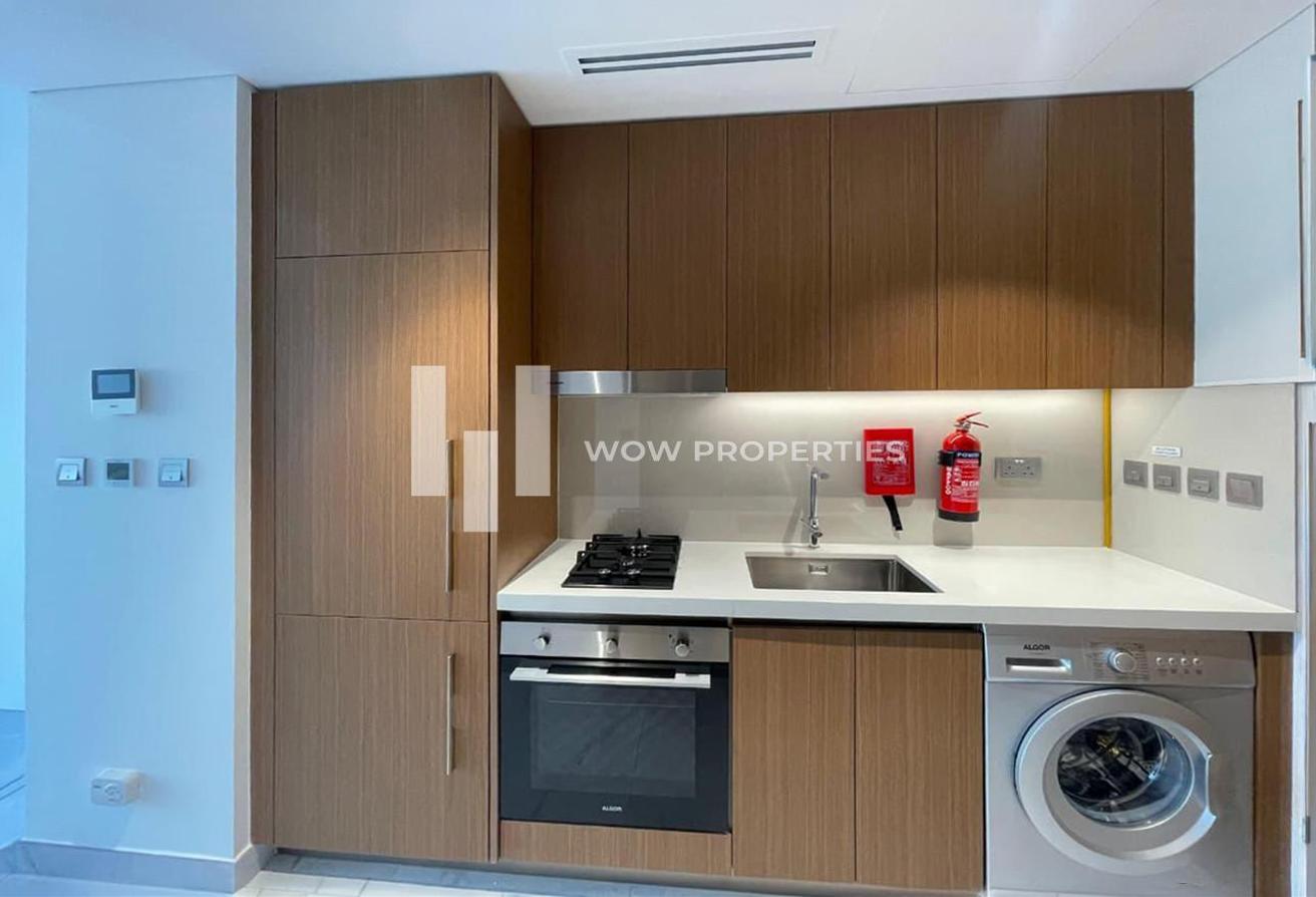 Spacious Studio | Pool & Community View | 6 Chqs photo 6
