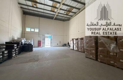 Warehouse - Studio - 2 Bathrooms for rent in Umm Al Thuoob - Umm Al Quwain