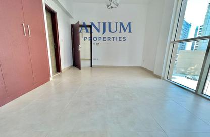 Apartment - 2 - 3 for rent in Al Marzooqi Tower - Al Jaddaf - Dubai Apartment - 2 - 3 for rent in Al Marzooqi Tower - Al Jaddaf - Dubai