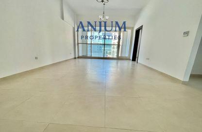Apartment - 2 - 3 for rent in Al Marzooqi Tower - Al Jaddaf - Dubai
