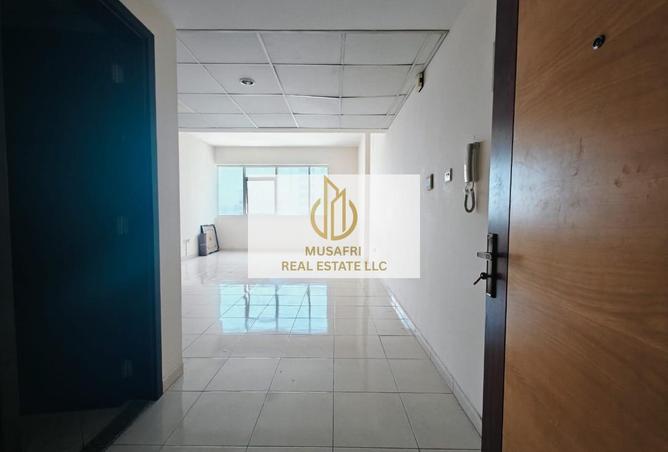 104264002 - Property Image 2