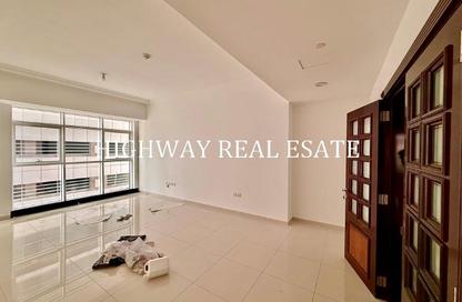 Apartment - 2 - 4 for rent in Al Mamzar - Al Mamzar - Sharjah - Sharjah Apartment - 2 - 4 for rent in Al Mamzar - Al Mamzar - Sharjah - Sharjah