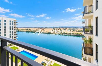 Apartment - Studio - 1 for rent in Waters Edge - Yas Island - Abu Dhabi