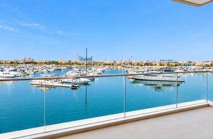 Apartment - 3 - 3 for rent in Ruby - Tiara Residences - Palm Jumeirah - Dubai