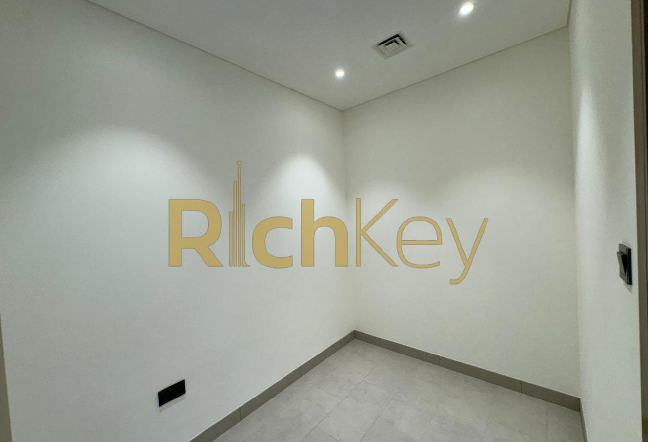 1BR + Study | Fitted Kitchen | Vacant & Ready photo 9