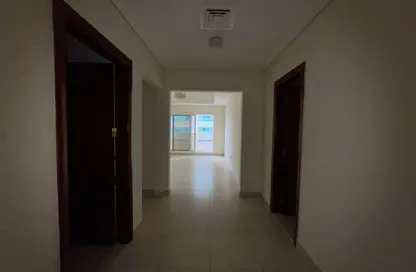 شقة - غرفة نوم - 2 حمامات للبيع في كورنيش الخان - الخان - الشارقة