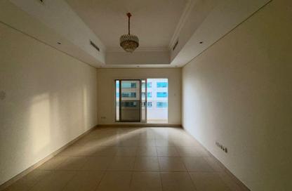 Apartment - 1 Bedroom - 2 Bathrooms for sale in Al Khan Corniche - Al Khan - Sharjah